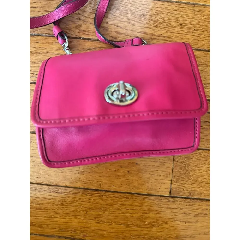 COACH 48005 Crossbody Legacy Mini Handbag Fuchsia Pink (600